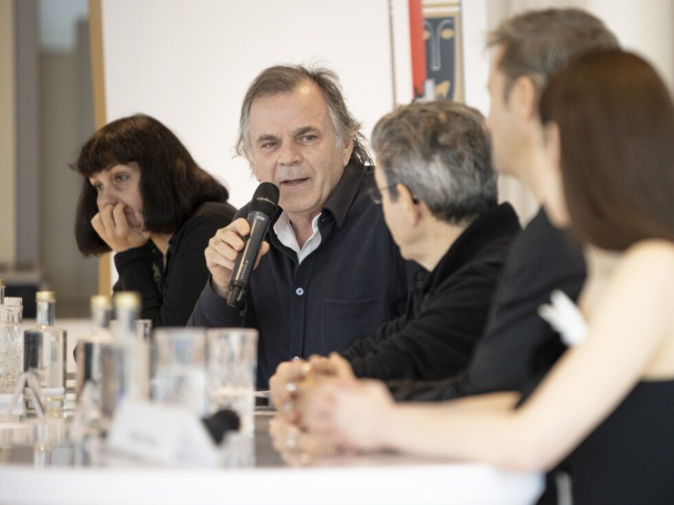 Kuratorij Salzburških festivalsko resno jemlje kritike Marine Davydove na račun Markusa Hinterhäuserja