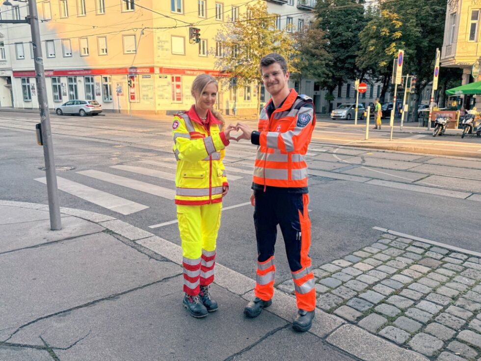 Sanitäter-Paar rettete in Wien Mann das Leben