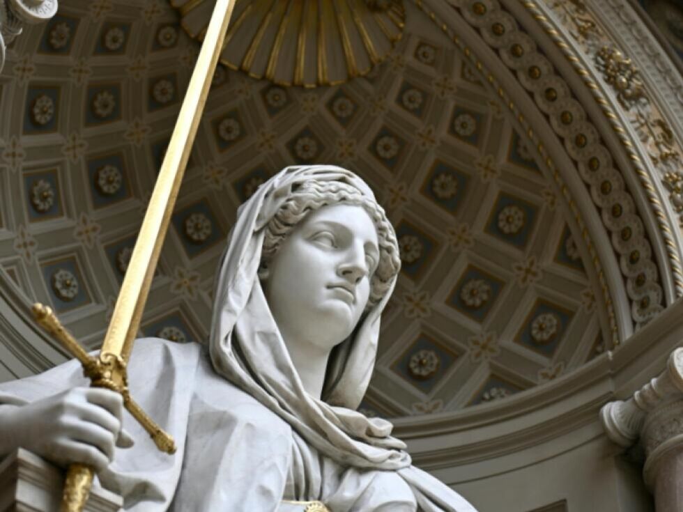 Avstrijsko ministrstvo za pravosodje svari pred prenagljenimi odločitvami v razpravi o šeriatskem pravu