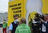 "Schluss mit Wegwerfplastik" - Proteste von Umweltschützern bei Lidl gestoppt