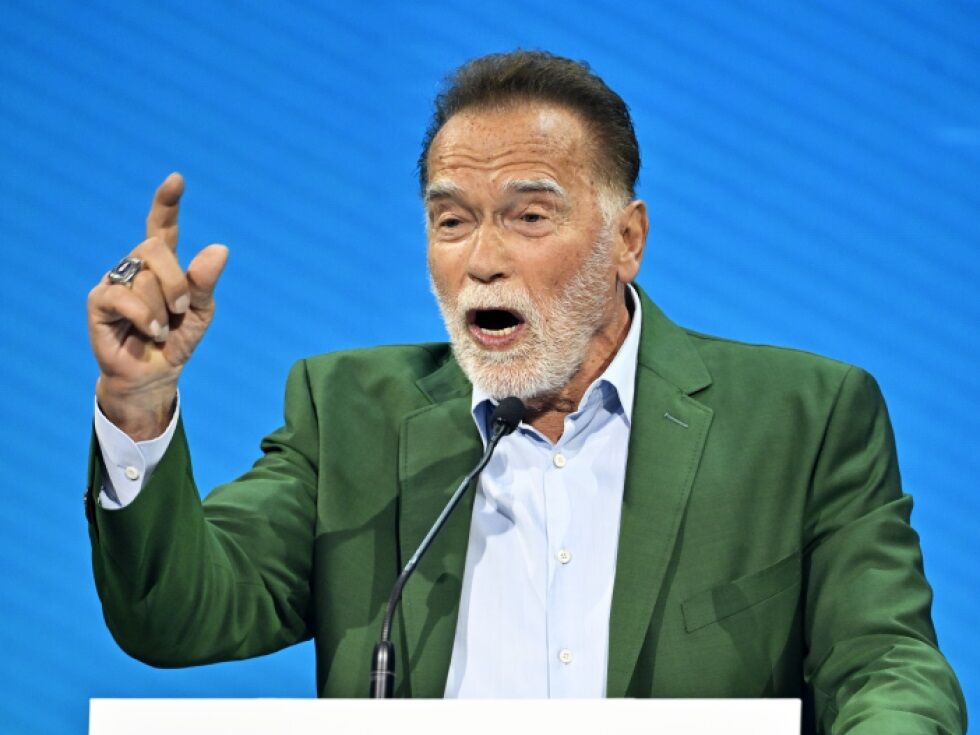 Arnold Schwarzenegger se je prvič srečal s papežem Leom XIV. na podnebni konferenci