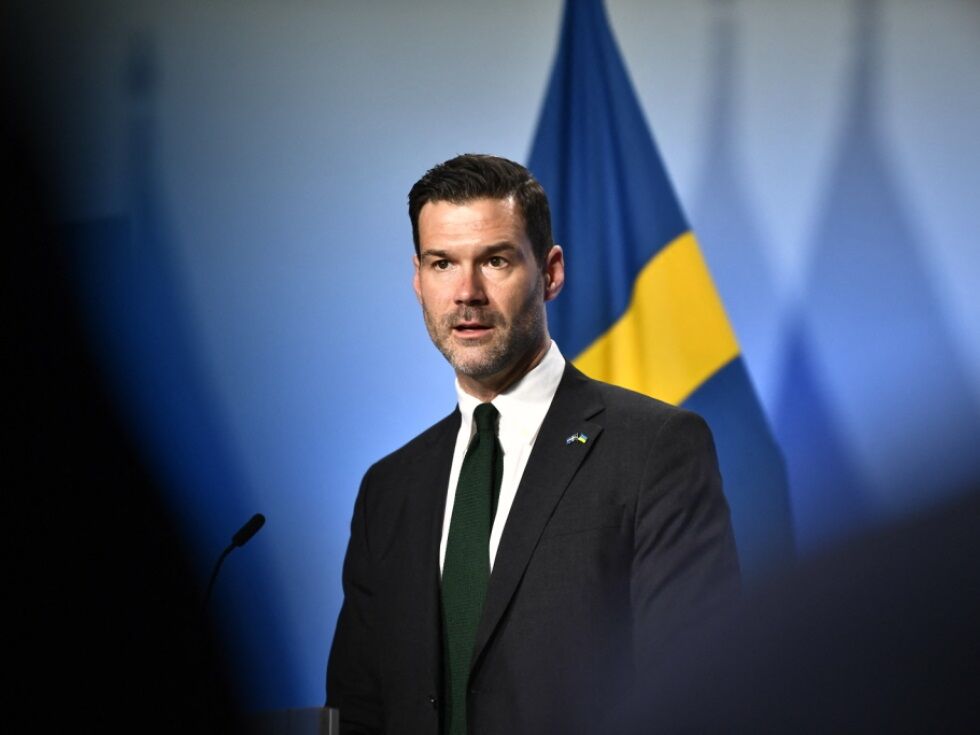 Švedska zaostruje politiko: Izgon tujcev že po enem dnevu zapora