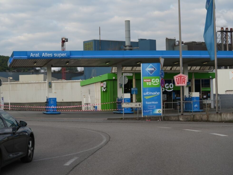 Sechs Schüsse töten Polizisten im deutschen Saarland