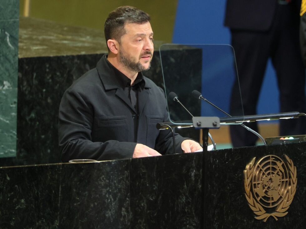 Ukrajina obtožuje Madžarsko vohunjenja z droni, Budimpešta zanika