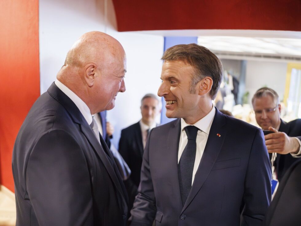 Stocker besucht Macron: Gespräch über zentrale EU-Themen