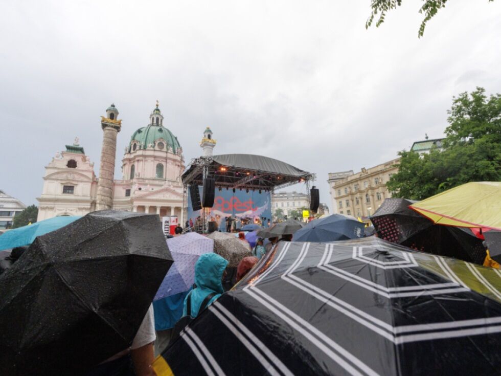 Stürmer und Regen beim Popfest-Auftakt in Wien