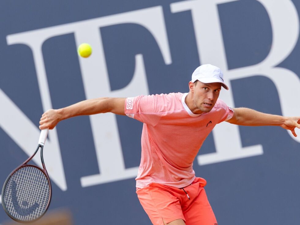Tennis in Kitzbühel LIVE: Filip Misolic gegen Botic Van De Zandschulp ab 12.30 Uhr