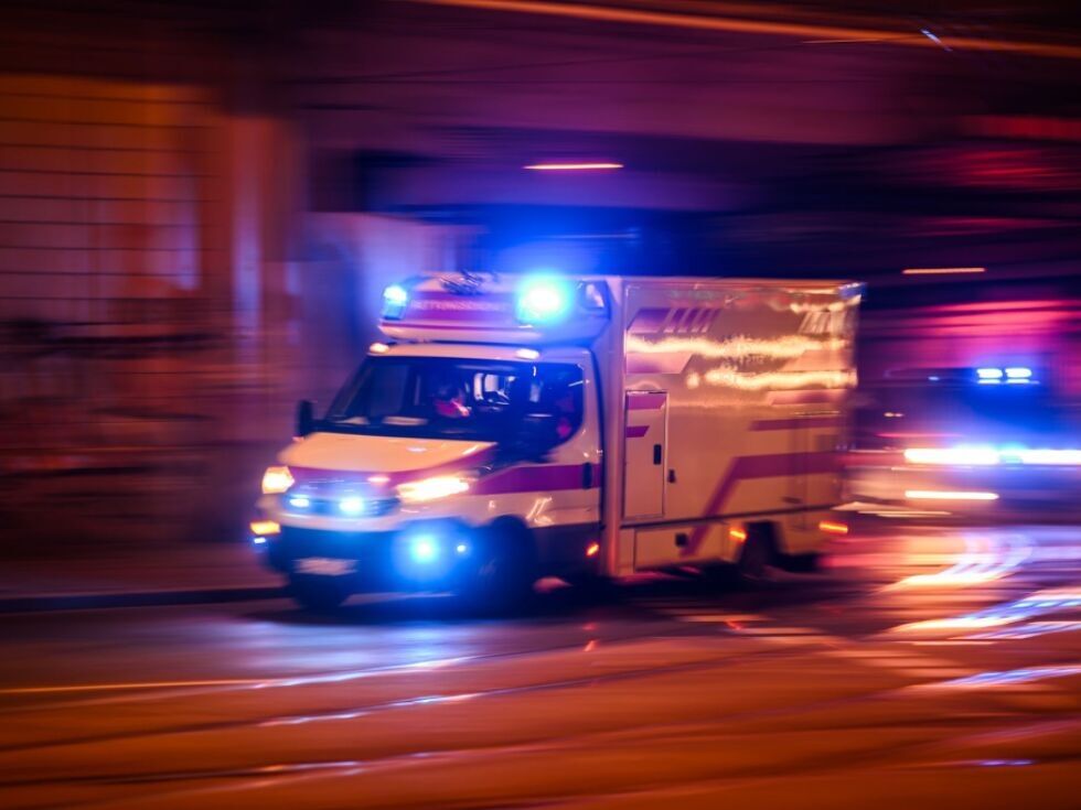 Tödliche Pkw-Kollision mit Hausmauer im Burgenland