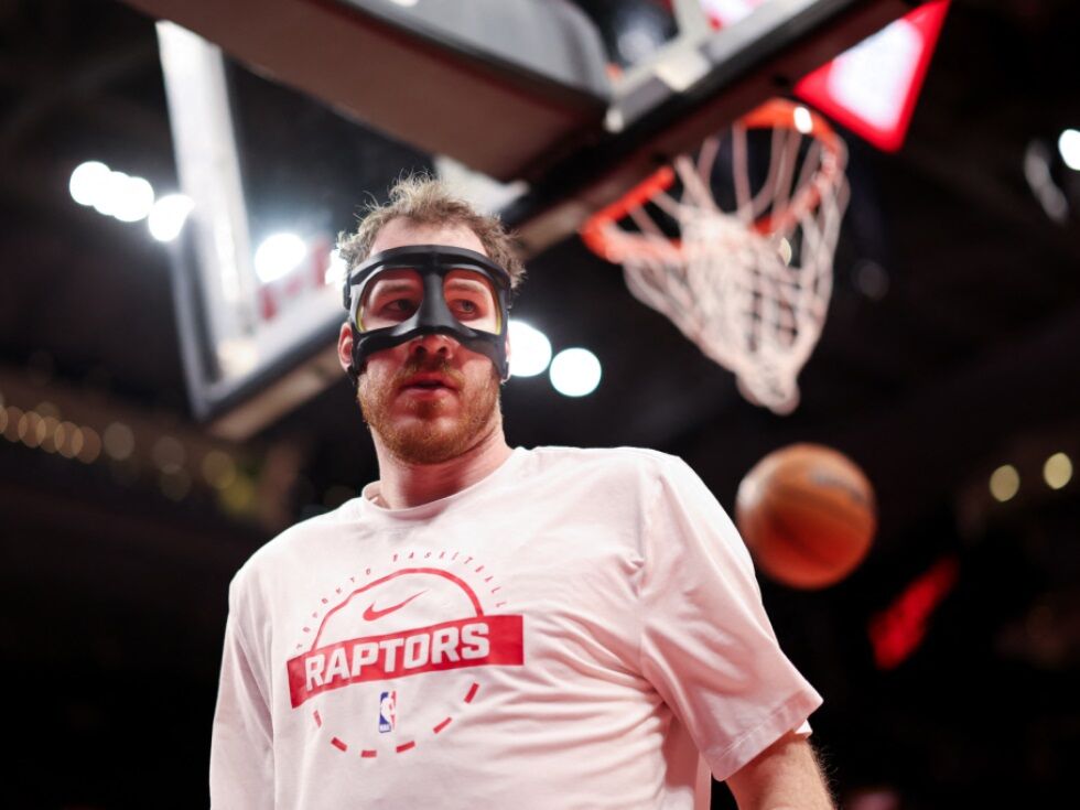 Toronto Raptors doživeli tretji zaporedni poraz v NBA pri Pöltlovem nekdanjem klubu