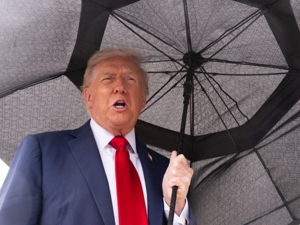 Trump erwägt Lieferung von Langstreckenraketen an Kiew