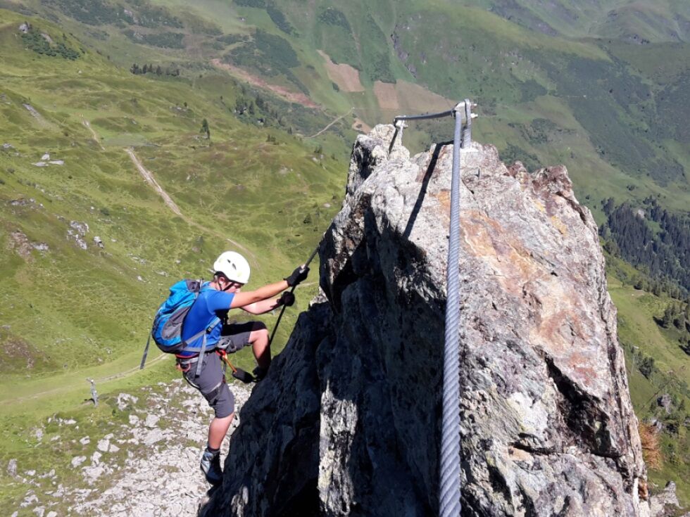 Čehinjo rešili iz plezalne stene na Hochlantschu