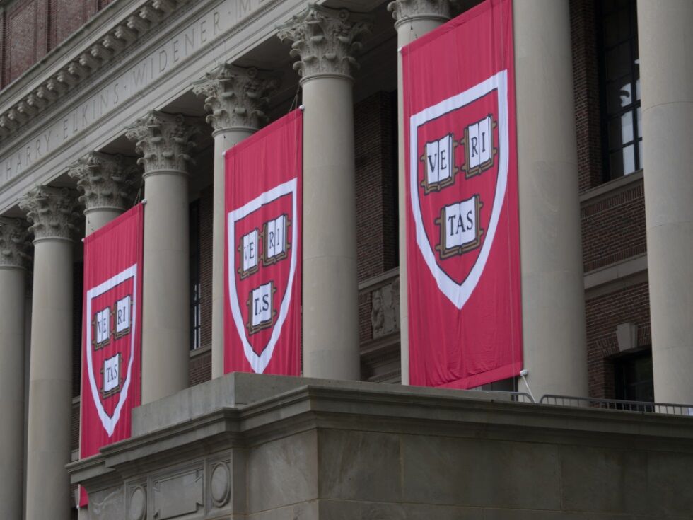 US-Gericht hebt Mittelkürzungen für Harvard auf