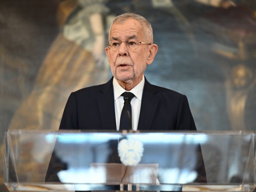 Van der Bellen opozarja na nevarnosti političnih trendov v ZDA ob obletnici avstrijske ustave