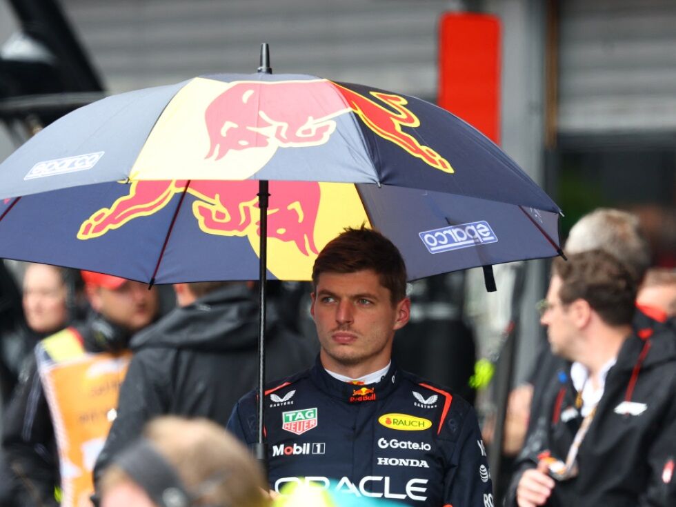 Verstappen laut Medienbericht auch 2026 fix bei Red Bull