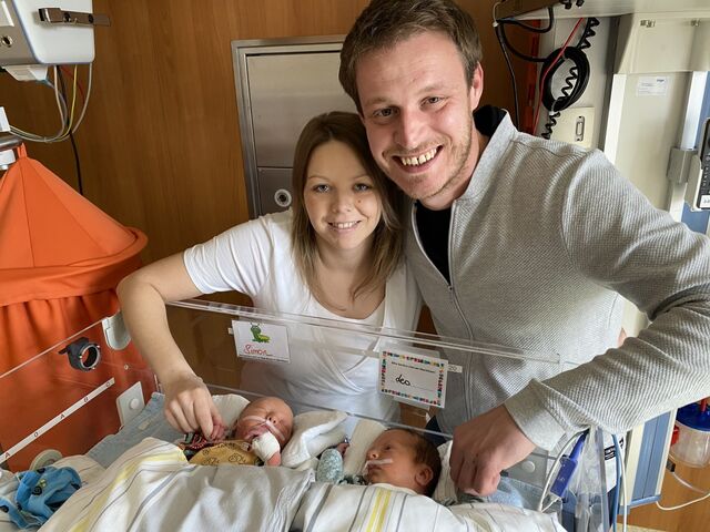 Vier Mal Geburtstag Der 2 April Ist Der Absolute Gluckstag Dieser Flachgauer Familie Sn At