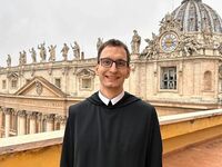 Von der Weltkirche in Rom nach Abtenau: Junger Benediktiner stärkt Seelsorge im Lammertal