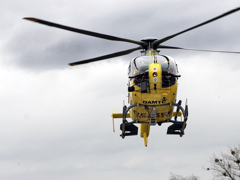 Wanderin aus China stürzte am Hinteren Gosausee ab - Zeuge rettete sie aus dem Wasser