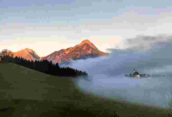 . . . wandernder Morgennebel . . . 