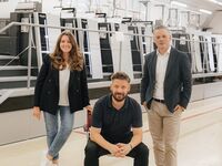 Weltpremiere für neue Technologie: Samson Druck aus dem Lungau nimmt zwei neue Großmaschinen in Betrieb