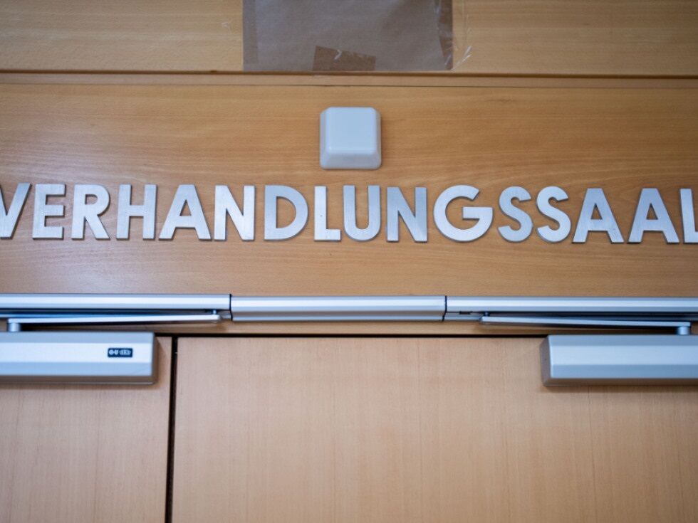 Wiener Schmuckhändler entzieht sich Betrugsprozess