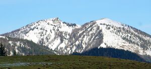 Ausblick von Hochreith zu Gruberhorn und Gennerhorn (rechts).jpg