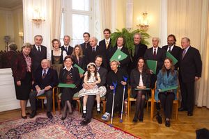 Gerd Bacher 2005 Josef Krainer-Preis.jpg