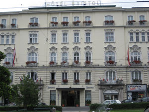 Hotel Bristol 22.07.2007.jpg