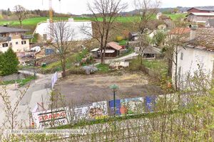 Lötschenparkplatz Neumarkt am Wallersee 03.JPG