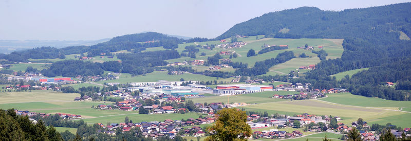 Datei:Unterdorf, Oberdorf und Enzersberg vereint.JPG