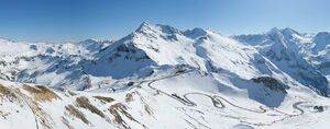 Großglockner Hochalpenstraße Schneeräumung 2022 16.jpg