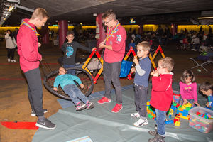 Fluechtlingsbewegung 2015 Kinderbetreuung 01.jpg
