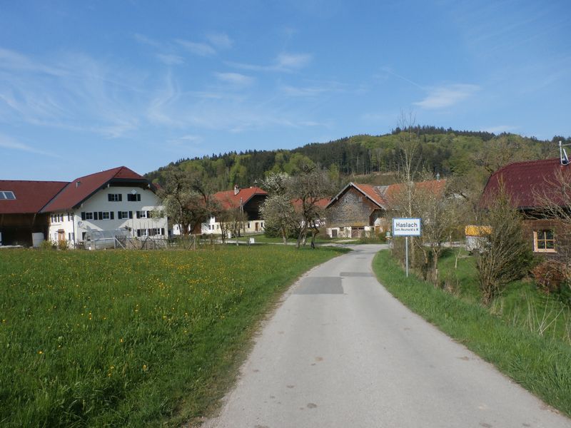 Datei:Haslach, südlicher Ortschaftsbeginn.jpg