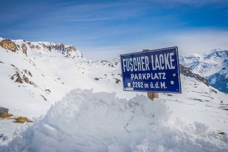 Großglockner Hochalpenstraße Schneeräumung 2019 05.jpg