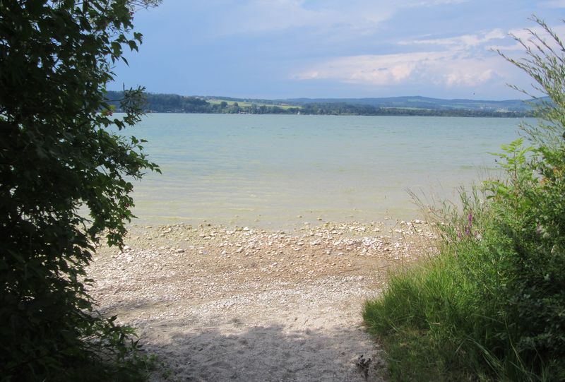 Datei:Impression vom Uferwanderweg.jpg