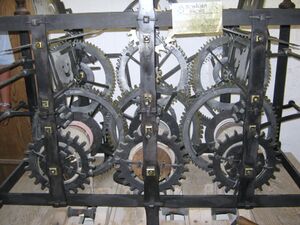 Räder Glockenturm.jpg