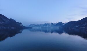Wolfgangseeblick von St. Gilgen aus.jpg