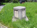 Denkmal beim Bergbaumuseumseingang.jpg