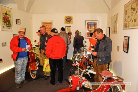 Halleiner Motorenwerk-Treffen 2010 10.jpg