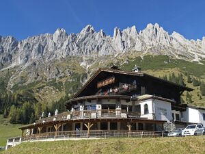 Mühlbach Arthurhaus02.jpg