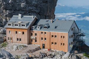 Riemannhaus generalsaniert Sommer 2025.jpg