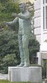 Denkmal Herbert von Karajan.jpg