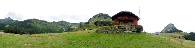 Datei:Hintereralm Panoramaufnahme von Süden.JPG