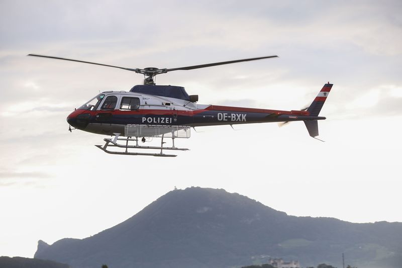 Datei:Polizei Hubschrauber.jpg