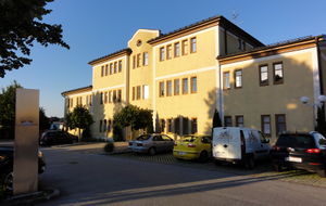 Fachärztezentrum in Neumarkt.JPG