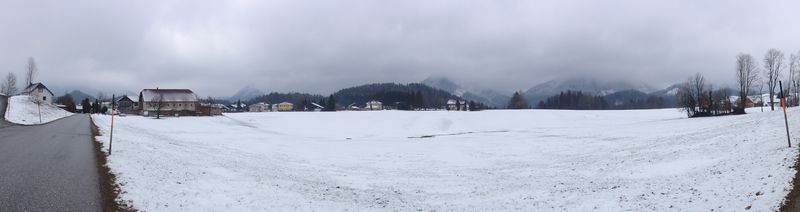 Datei:Panoramaaufnahme von der Hinterschroffenaustraße aus.JPG