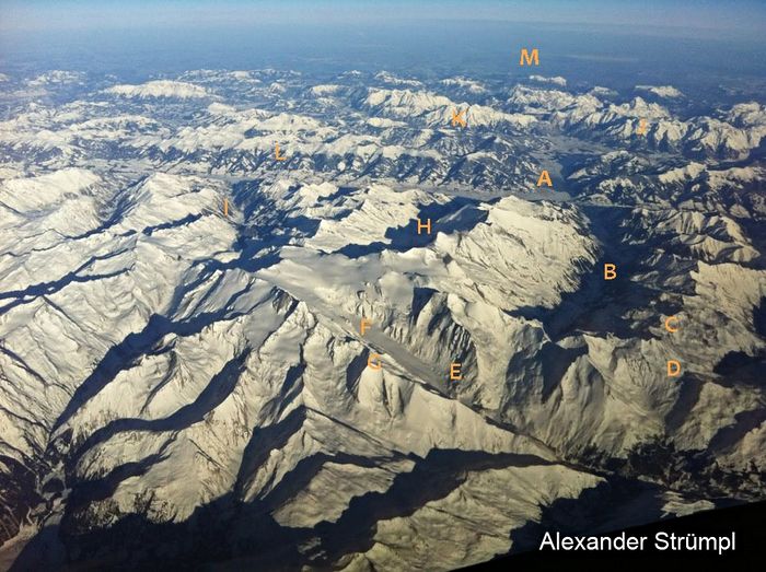 Blick über die Alpen von Süden nach Norden