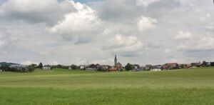 Schleedorf, westliche Ortsansicht.jpg