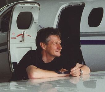 Pg learjet.jpg
