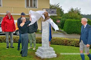 2025 09 10 Memorial Niki Lauda Enthüllung 28.jpg