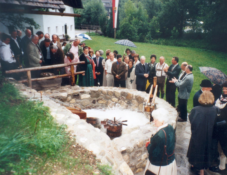 Datei:Hundsmarktmühle Veranstaltung 1998.jpg
